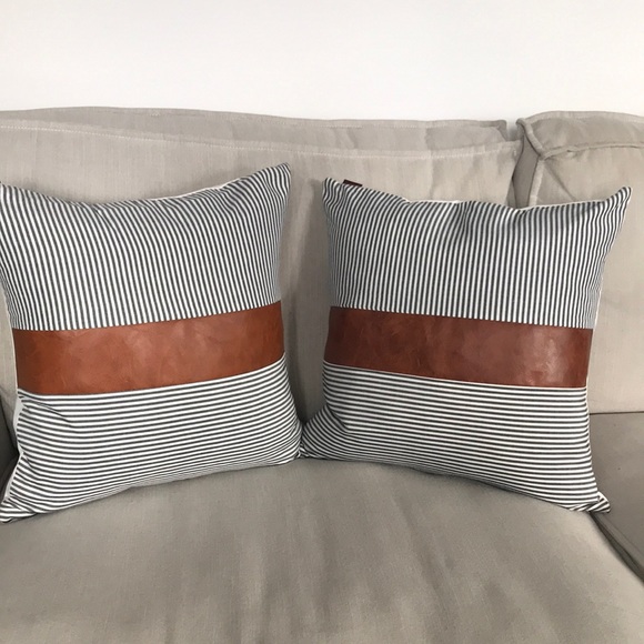 Set of 2 Decorative Pillow Covers Throw Accent Pillow Covers - Picture 4 of 11